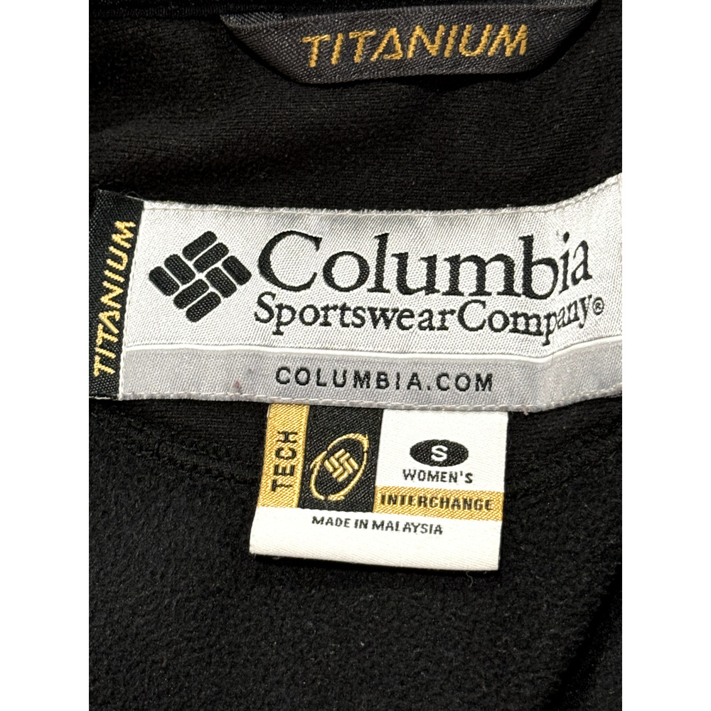 Columbia Tech Titanium Soft Shell Jacket Women's … - image 4